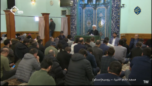 Чтение молитвы Кумейл в мечети Хатам аль-Анбийа в Москве