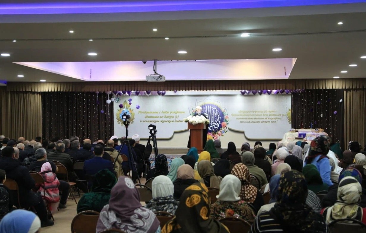 Празднование дня рождения Госпожи Захры(с) в МИЦ